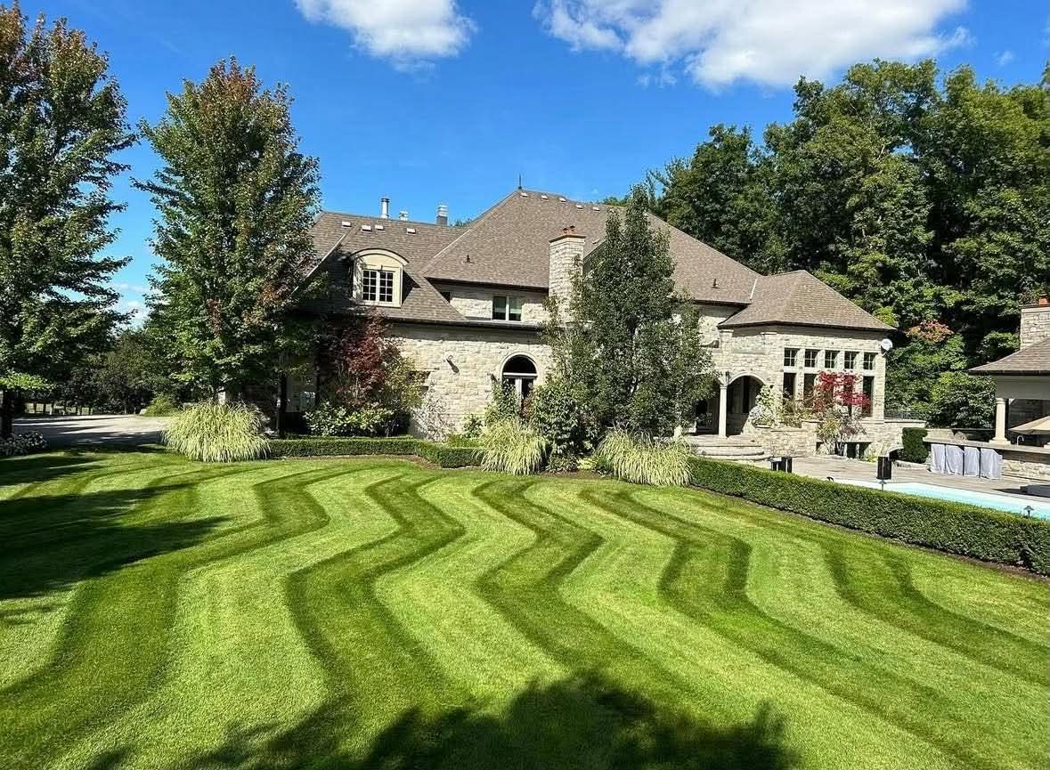 Weekly maintenance — estate lawn